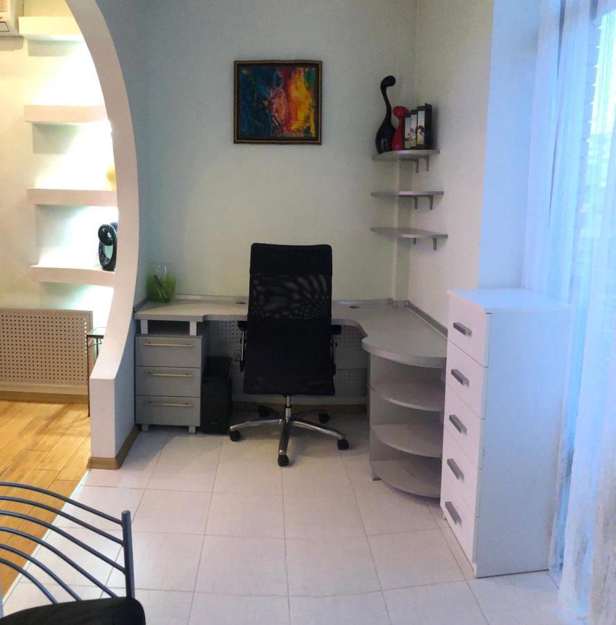 Ferienwohnung "Нова Аркадія", Вид Моря Та Міста Odessa Exterior foto